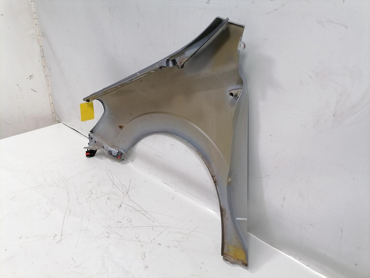 Opel Astra H original Kotfl&uuml;gel vorn rechts Z163 Lichtsilber Bj.2009